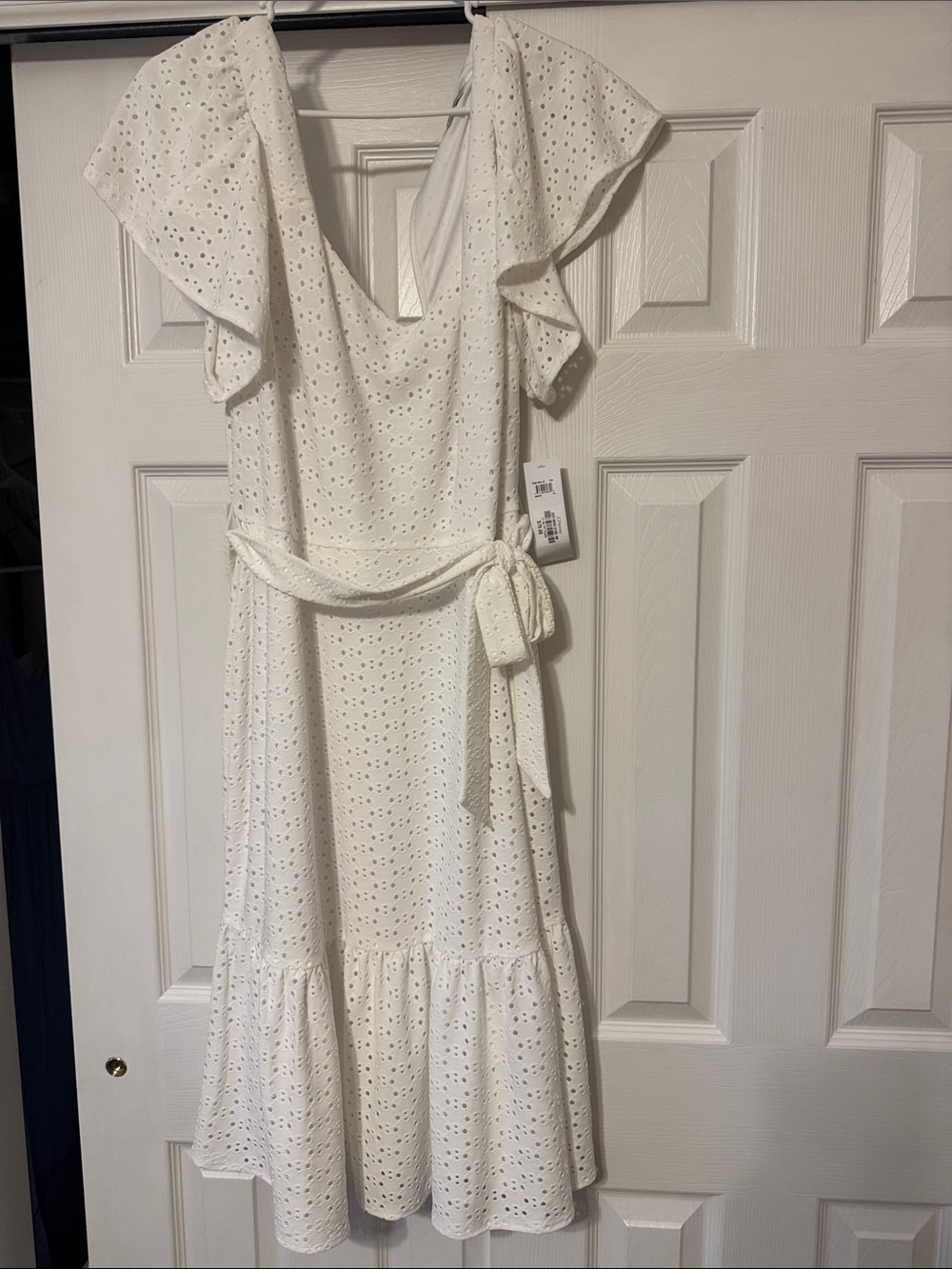 London Style White Eyelet Flutter-Sleeve Midi Dress